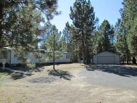 14927 Ponderosa Loop, La Pine, OR 97739 photo 2