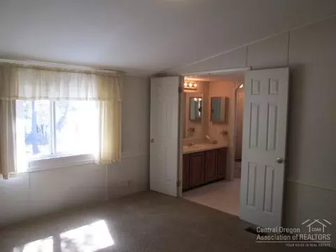 14927 Ponderosa Loop, La Pine, OR 97739 photo 18