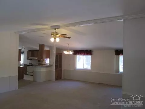 14927 Ponderosa Loop, La Pine, OR 97739 photo 11
