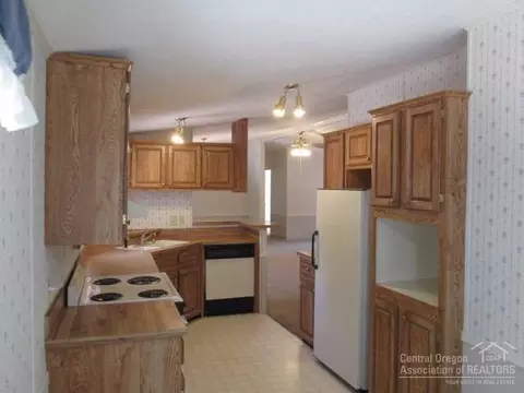 14927 Ponderosa Loop, La Pine, OR 97739 photo 12