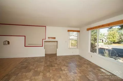 20391 Murphy Rd, Bend, OR 97702 photo 8