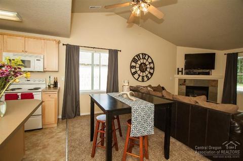 61117 Larkspur Loop, Bend, OR 97701 photo 15
