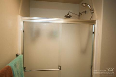 61117 Larkspur Loop, Bend, OR 97701 photo 12