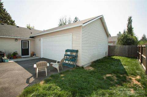 61117 Larkspur Loop, Bend, OR 97701 photo 4