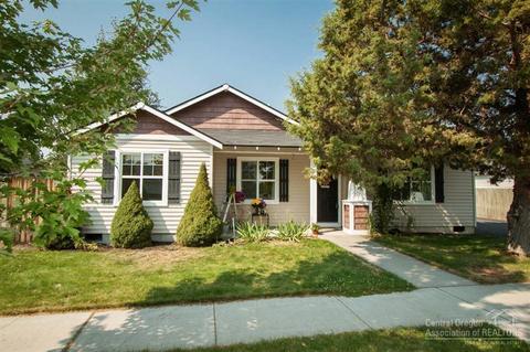 61117 Larkspur Loop, Bend, OR 97701 photo 2