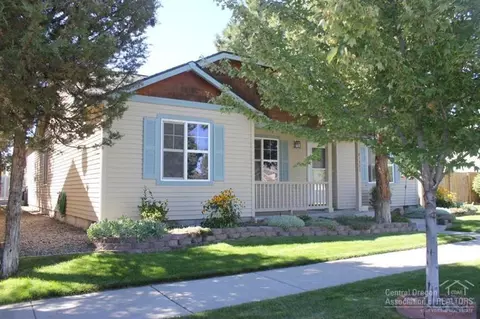 61337 Fairfield Dr, Bend, OR 97702 photo 3