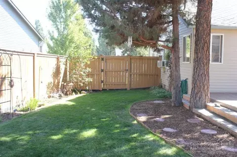 61337 Fairfield Dr, Bend, OR 97702 photo 14