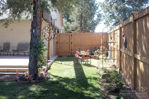 61337 Fairfield Dr, Bend, OR 97702 photo 12