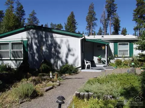 52817 Bridge Dr, La Pine, OR 97739 photo 1