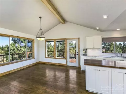 60380 Sunridge Dr, Bend, OR 97702 photo 7