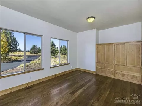 60380 Sunridge Dr, Bend, OR 97702 photo 13