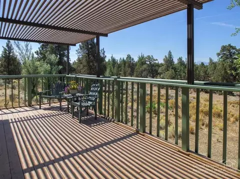 64895 Mcgrath Rd, Bend, OR 97701 photo 11
