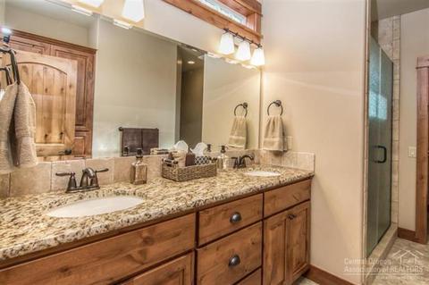 20673 NE Boulderfield Ave, Bend, OR 97701 photo 6