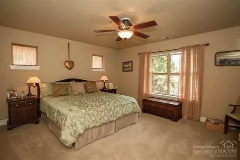 19726 Harvard Pl, Bend, OR 97702 photo 14