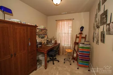 19726 Harvard Pl, Bend, OR 97702 photo 13