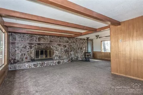 22959 E Hwy 20, Bend, OR 97701 photo 4