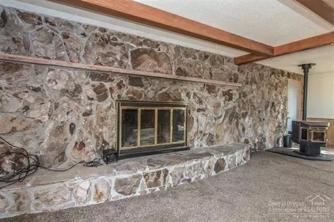 22959 E Hwy 20, Bend, OR 97701 photo 5