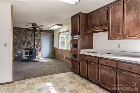 22959 E Hwy 20, Bend, OR 97701 photo 11