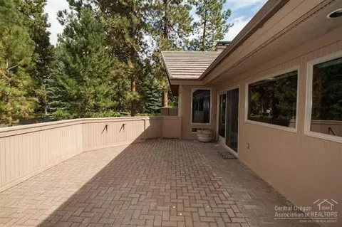 20440 Keystone Ct, Bend, OR 97701 photo 24