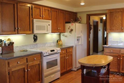 60540 Bobcat Rd, Bend, OR 97702 photo 23