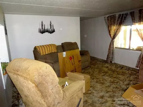 16032 Davis Ave, La Pine, OR 97739 photo 5