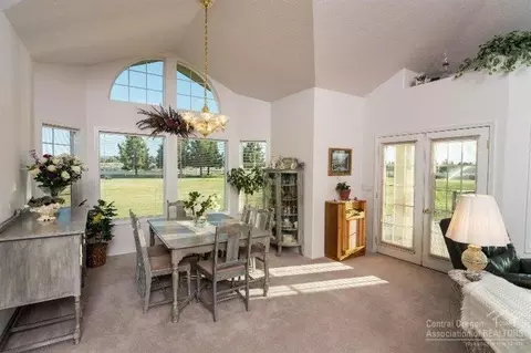 22360 Rickard Rd, Bend, OR 97702 photo 7