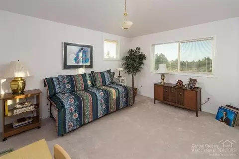 22360 Rickard Rd, Bend, OR 97702 photo 15
