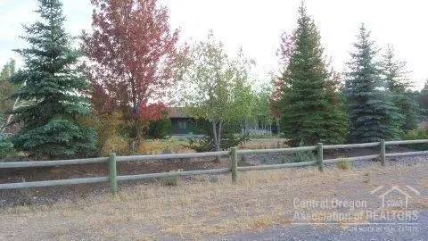 17445 Joshua Ct, Bend, OR 97701 photo 1