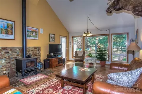 14591 Bluegrass Loop, Sisters, OR 97759 photo 7