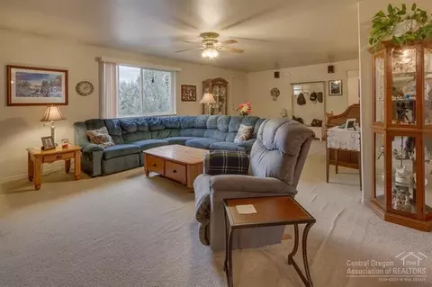 65265 73rd St, Bend, OR 97701 photo 5
