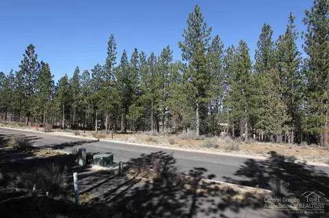 61434 Meeks Trl, Bend, OR 97702 photo 5