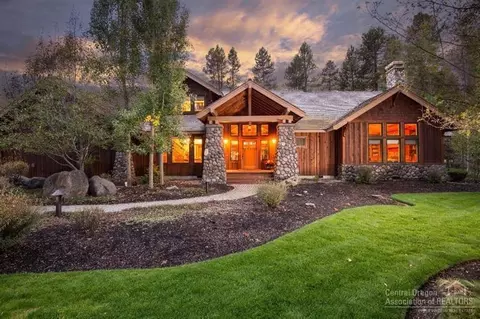 56745 Nest Pine Dr, Bend, OR 97707 photo 1