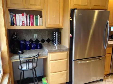 62535 Waugh Rd, Bend, OR 97701 photo 8