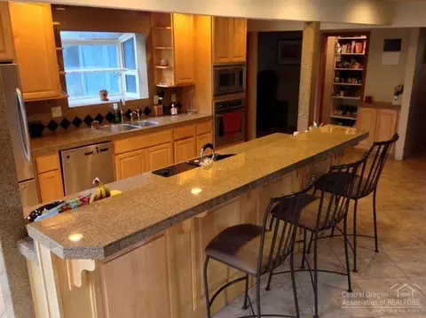 62535 Waugh Rd, Bend, OR 97701 photo 10