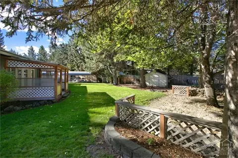 63893 Sunset Dr, Bend, OR 97701 photo 11