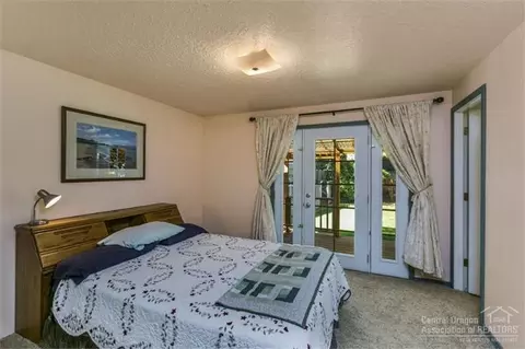 63893 Sunset Dr, Bend, OR 97701 photo 21
