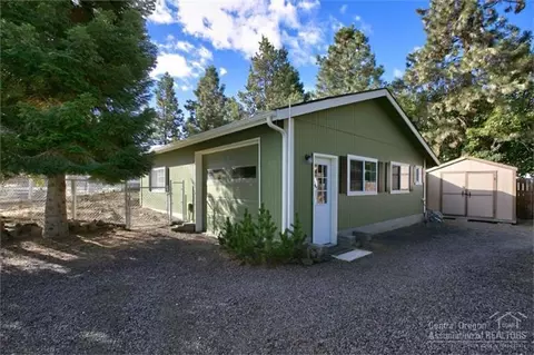 63893 Sunset Dr, Bend, OR 97701 photo 5