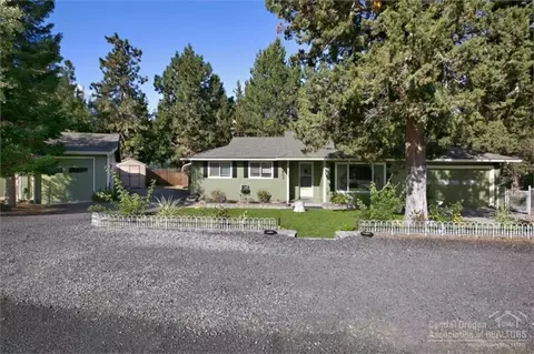 63893 Sunset Dr, Bend, OR 97701 photo 23