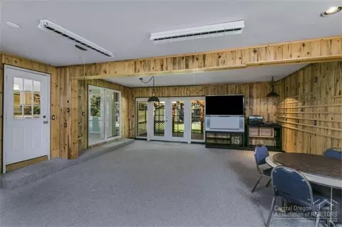 63893 Sunset Dr, Bend, OR 97701 photo 16