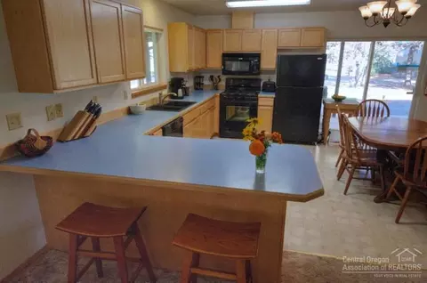 65770 Tweed Rd, Bend, OR 97701 photo 13