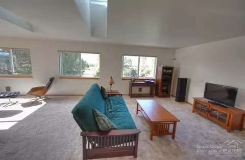 65770 Tweed Rd, Bend, OR 97701 photo 14