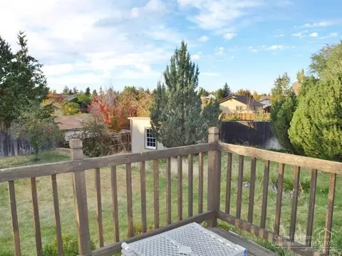 63263 Gallop Ct, Bend, OR 97701 photo 23