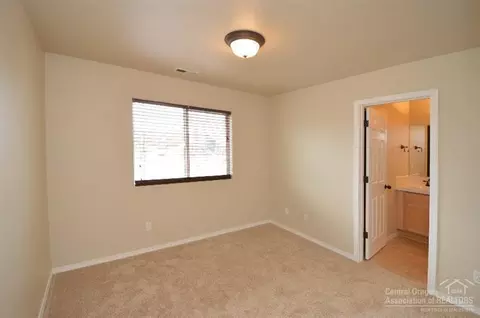 2790 NE Sedalia Loop, Bend, OR 97701 photo 15