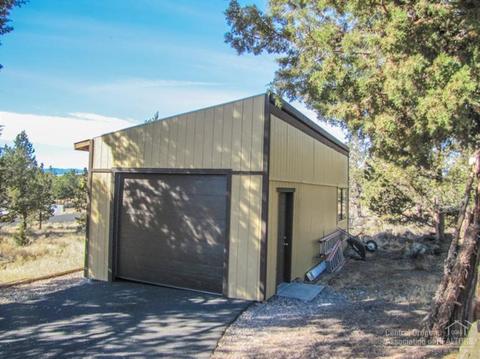 21042 Robin Ave, Bend, OR 97701 photo 22