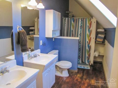 21042 Robin Ave, Bend, OR 97701 photo 16