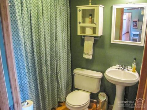 21042 Robin Ave, Bend, OR 97701 photo 21