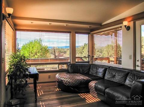 21042 Robin Ave, Bend, OR 97701 photo 5