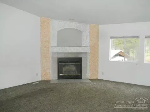 53830 6th St, La Pine, OR 97739 photo 8