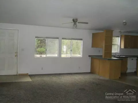 53830 6th St, La Pine, OR 97739 photo 9