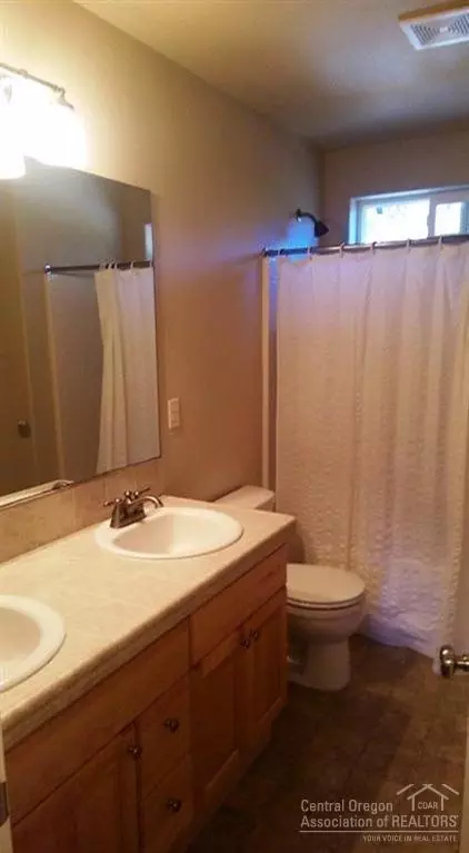 61502 Tall Tree Ct, Bend, OR 97702 photo 9